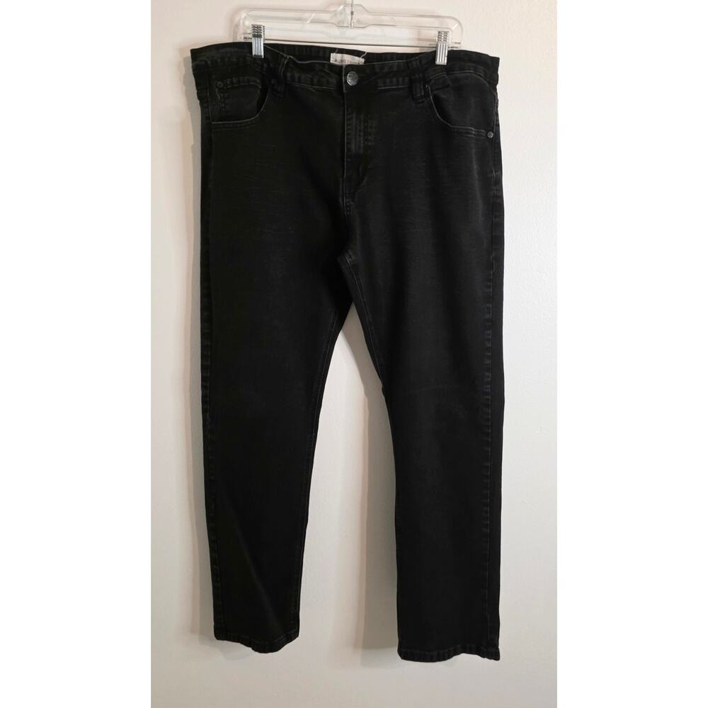 Blind Trust Jeans Black Men's Size 44/32 40" Waist 30" Inseam 5 Pocket Design